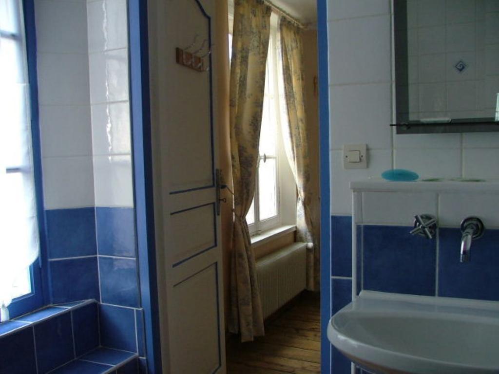 Chez Francine Et Xavier Bed & Breakfast Froissy  Phòng bức ảnh